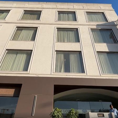 Hotel Arch The Lohias New Delhi Exteriör bild
